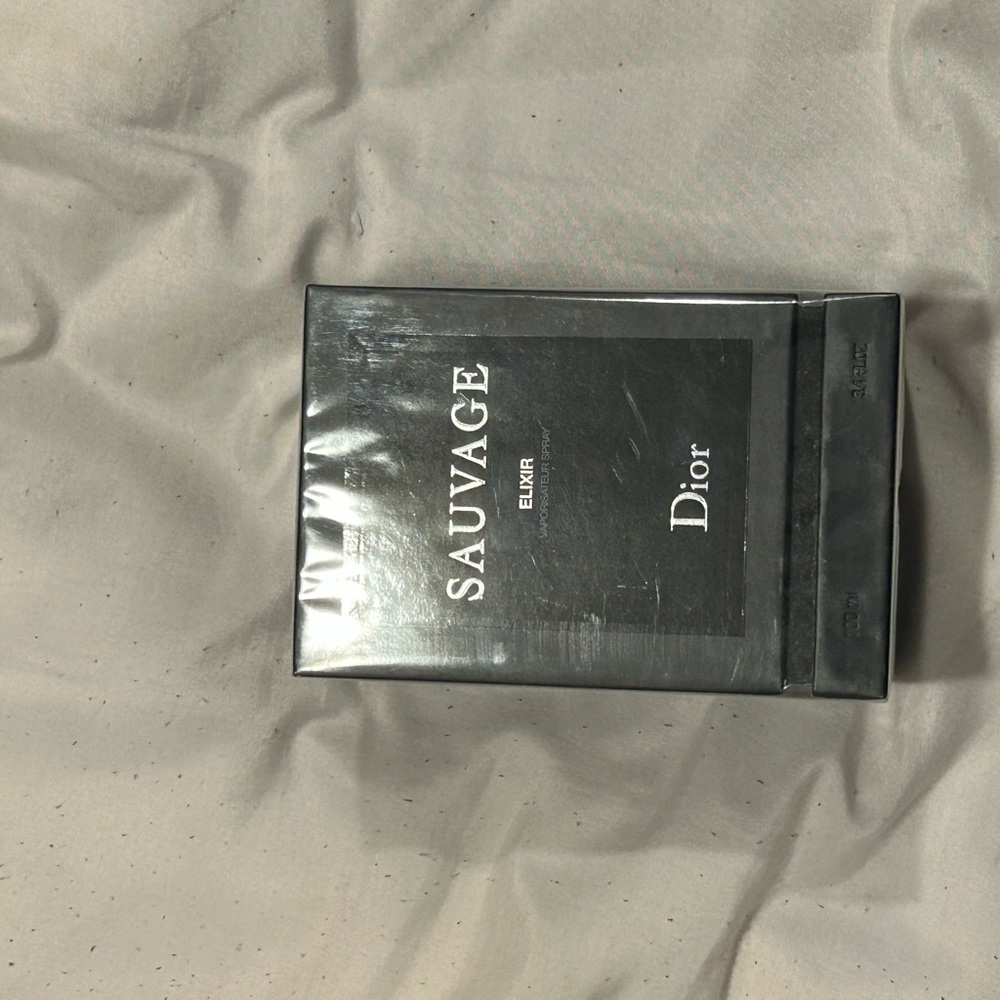 Dior Sauvage Elixir in Elegant Black